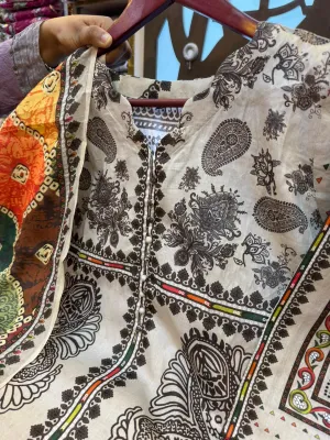 Swizz Lawn Soft Bloom Collection